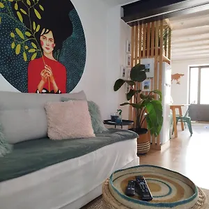 A L'ombre De La Dame Appartement
